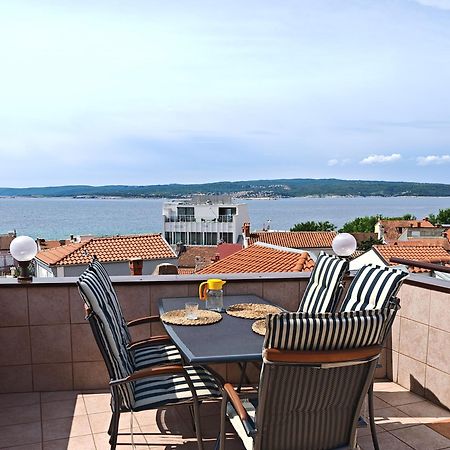 Apartman Vera Crikvenica Exterior foto